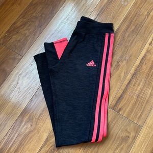 Like new Adidas Leggings!!